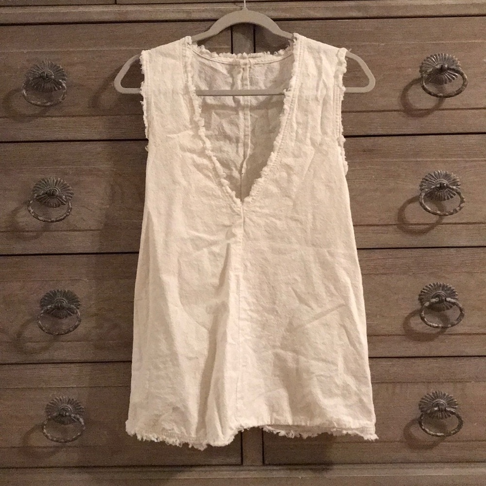 V-neck dress
